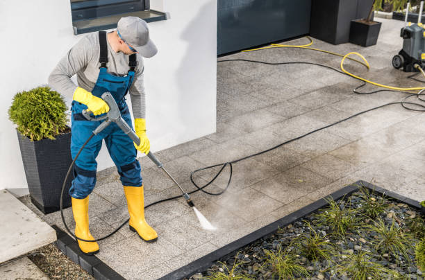 Best Deck Pressure Washing  in North Lakeville, MA